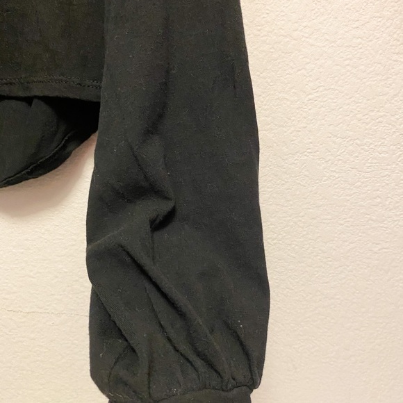 UO Eyelash & Lip Print Crop Top Size S - Picture 5 of 6